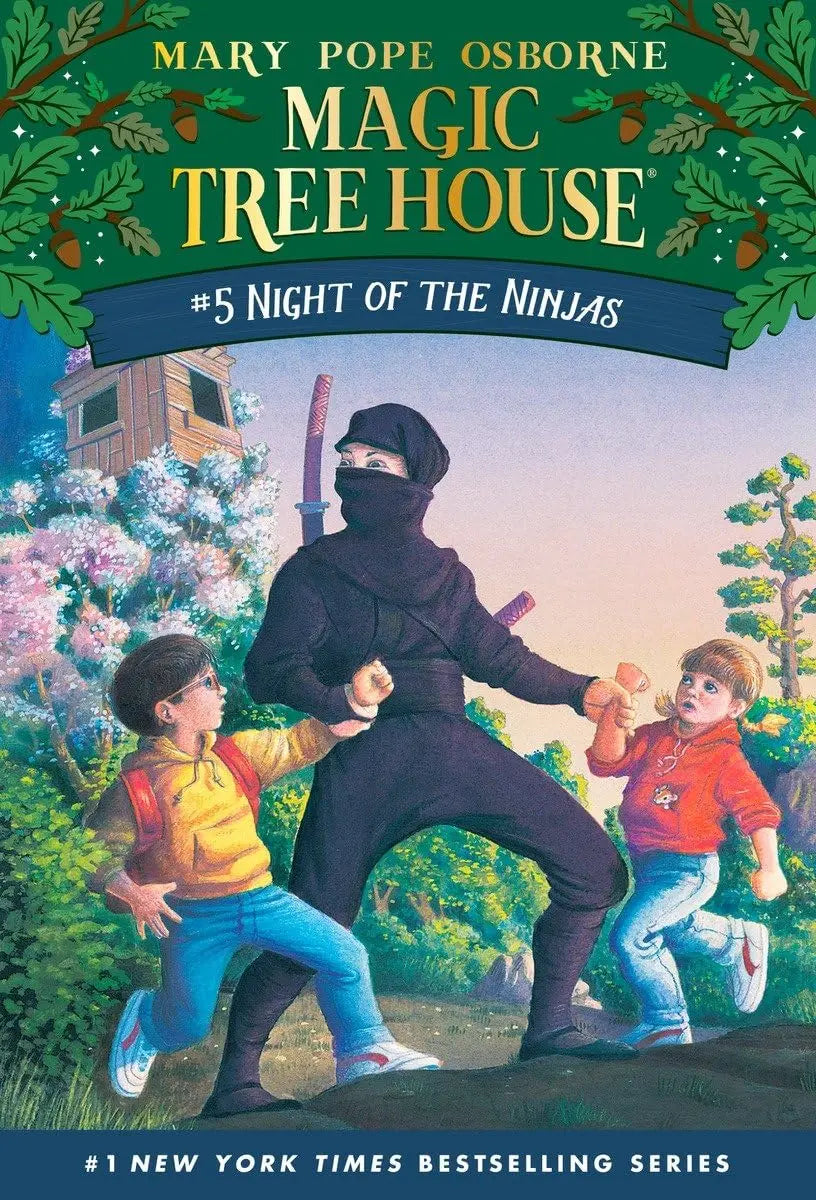 Night of the Ninjas (Magic Tree House, No. 5) Paperback Random House Books for Young Readers