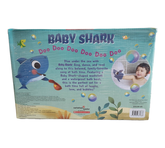 Baby Shark Deluxe Bath Gift Set